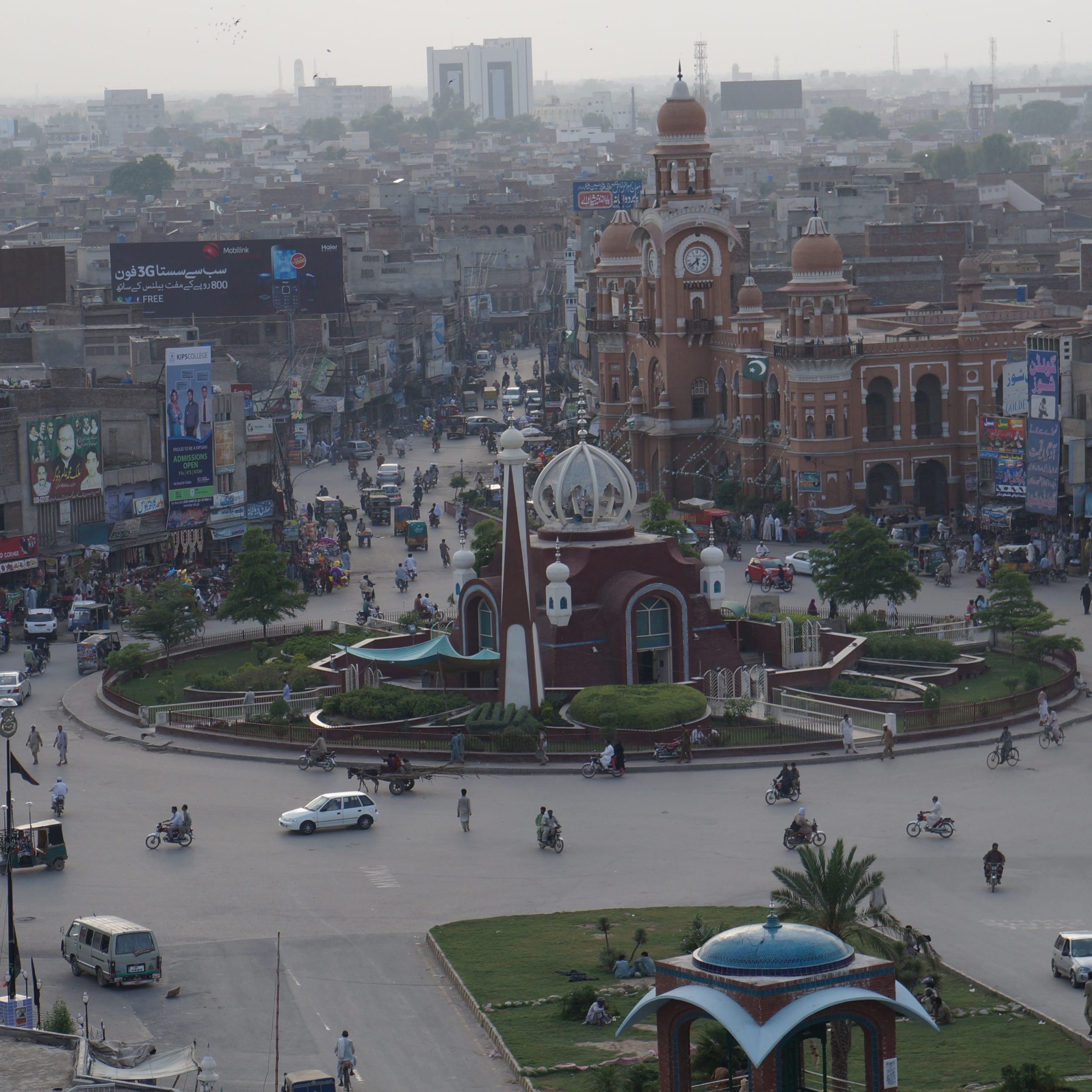 Week-End in Multan, Bhawalpur, Uch Sharif and Derawar (3 Days)