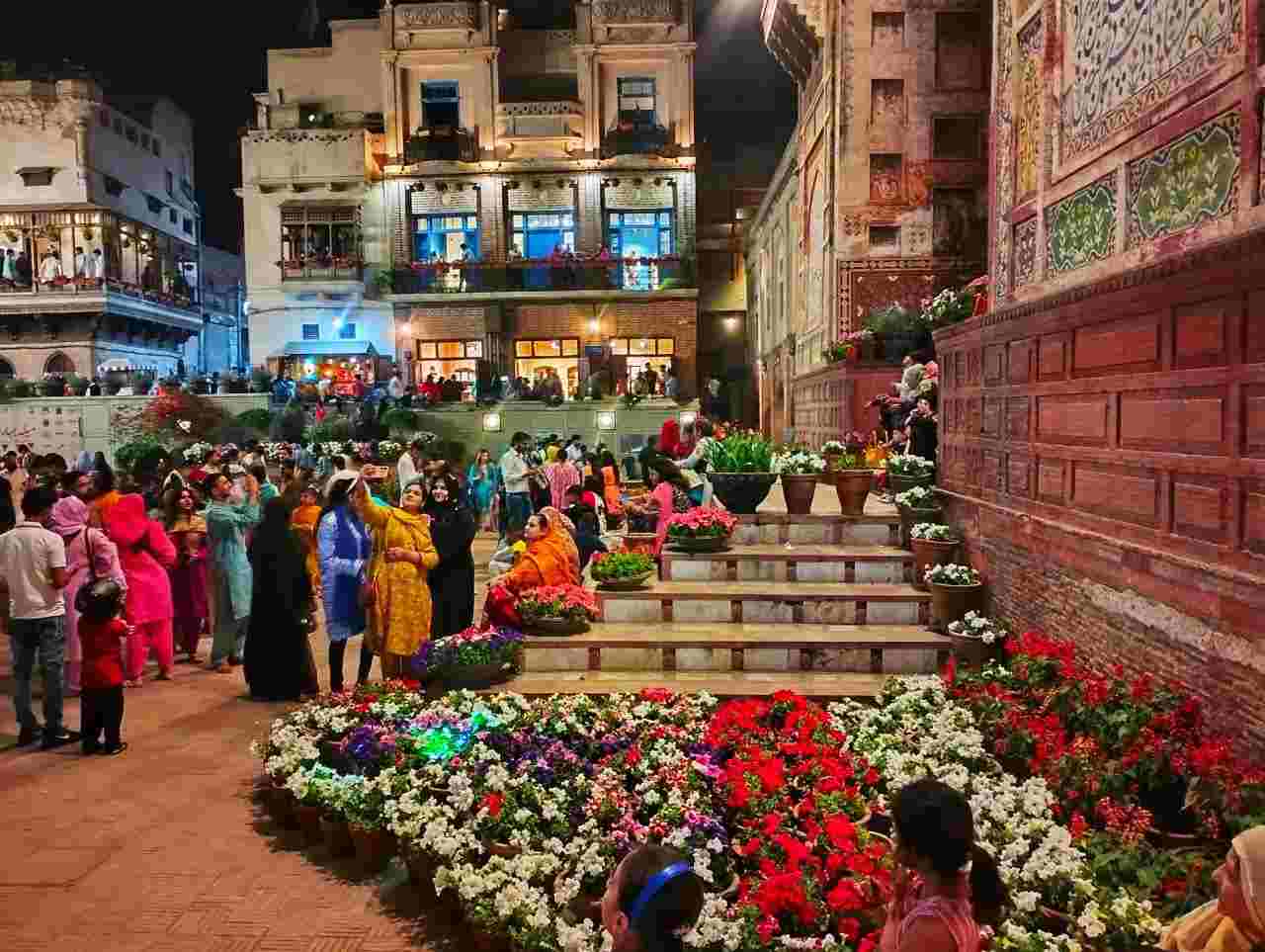 Winter Highlights of Pakistan (8 Days)