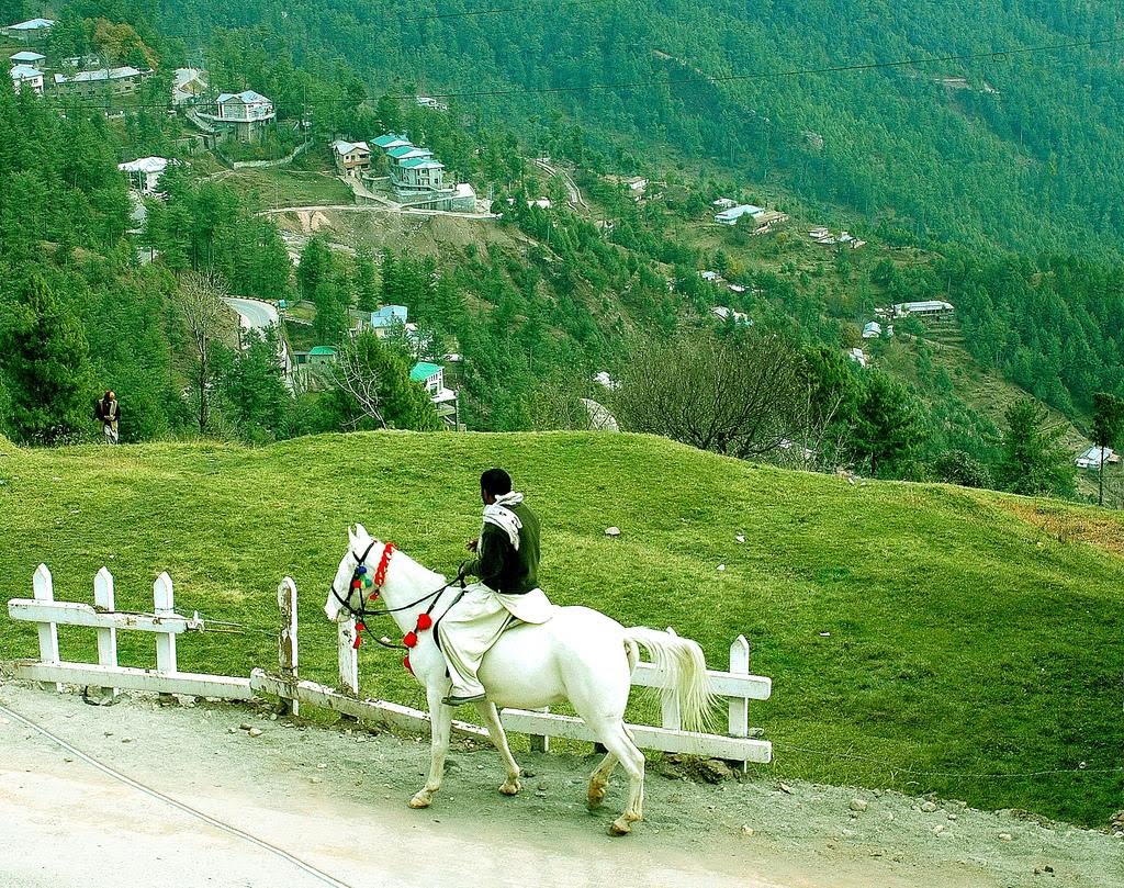 Weedend in Azad Jammu and Kashmir (3 Days)